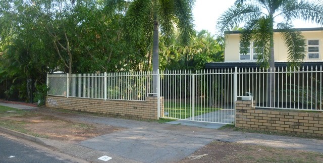 P1030036