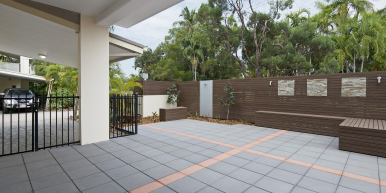 Banyan05
