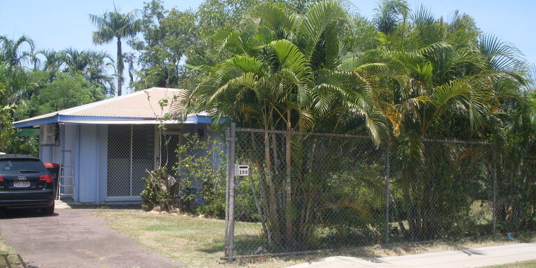 199 McMillans 2012 020