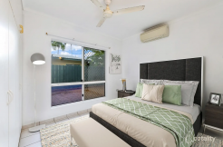 4/15 Undoolya Street, Tiwi